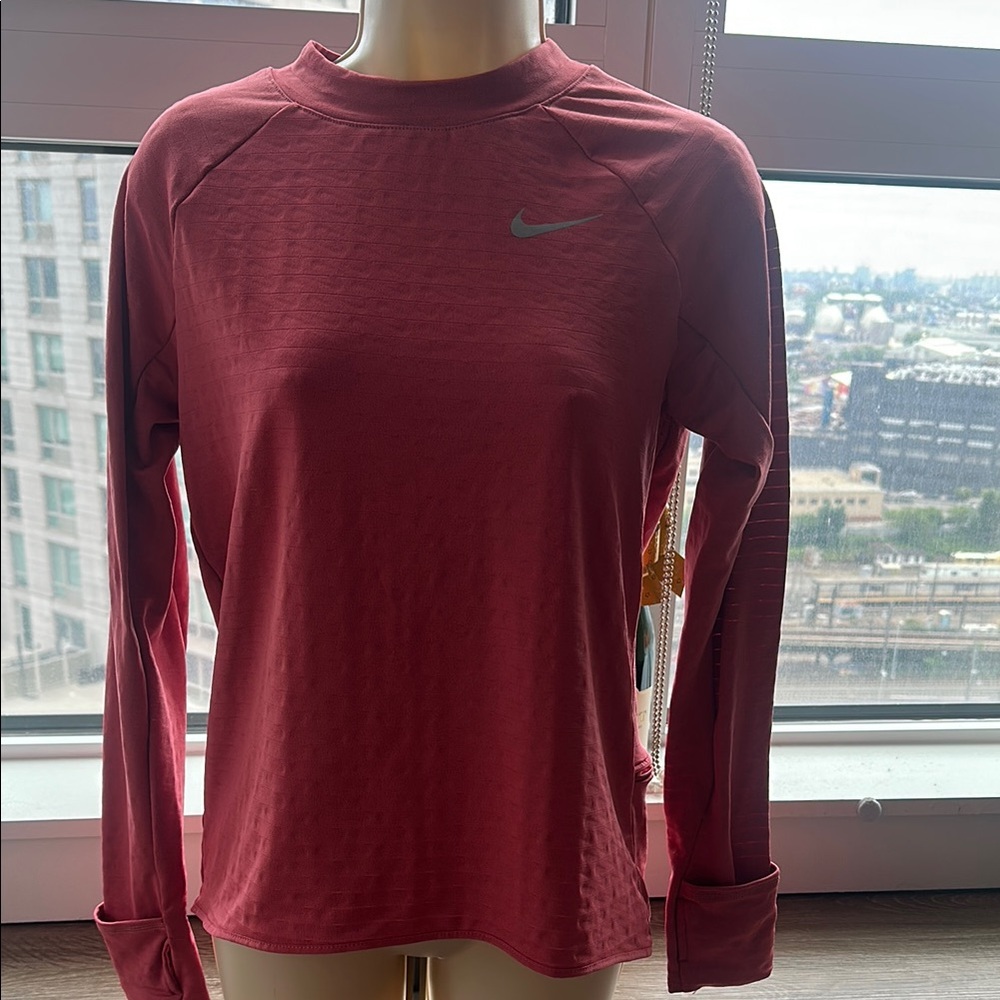 Nike Red Long Sleeve Relaxed Sweatshirt
